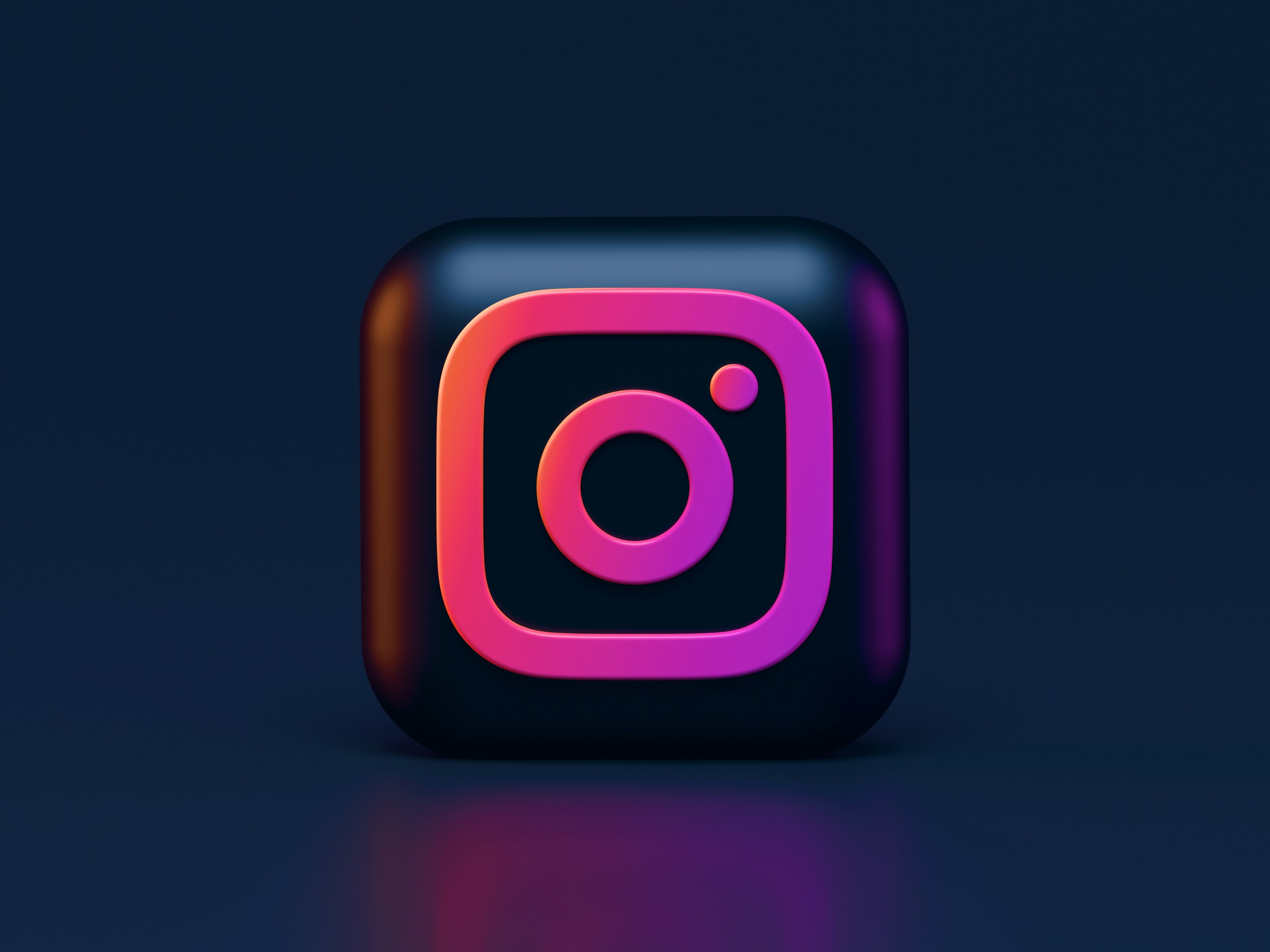 Por que sua empresa não cresce nas redes sociais